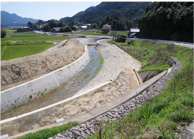 駒鳴護岸
